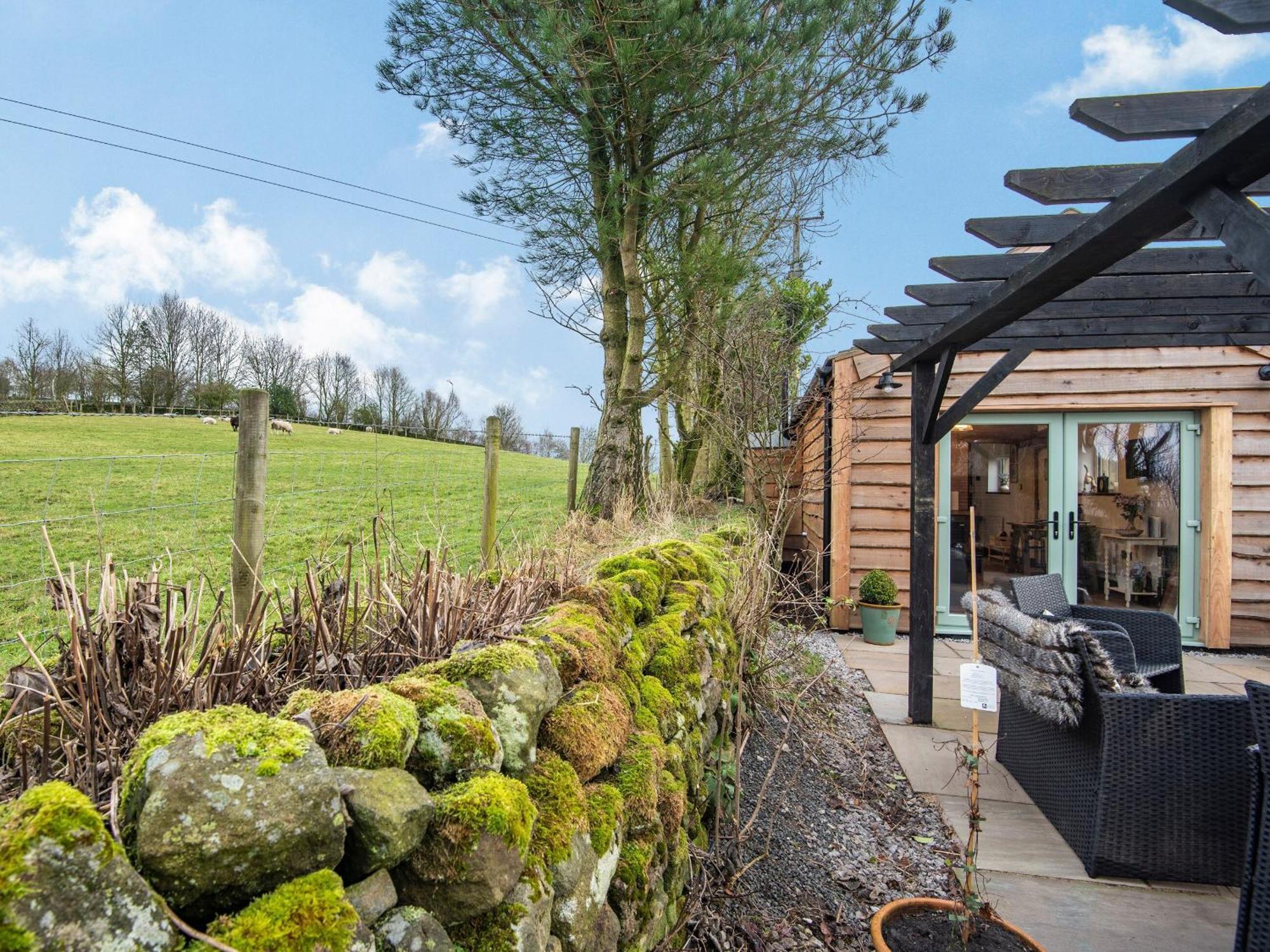 Little Pines Lodge Rushton Spencer المظهر الخارجي الصورة